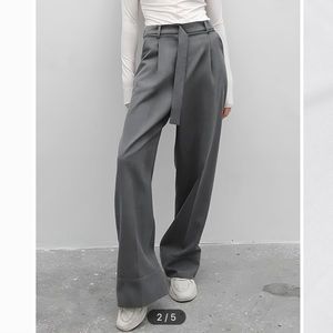 Commense Wide-Leg High-Rise Gray Trousers with Belt